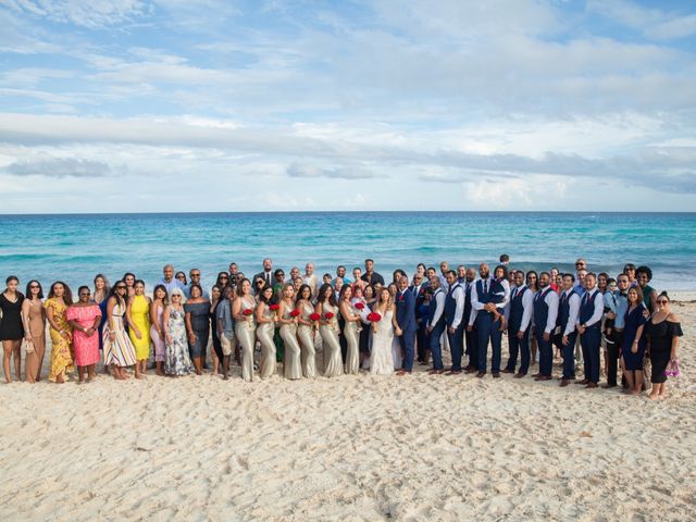 La boda de Raymond y Betty en Cancún, Quintana Roo 34