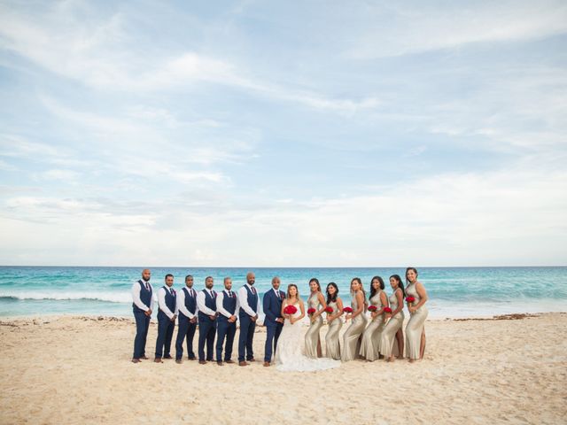 La boda de Raymond y Betty en Cancún, Quintana Roo 45