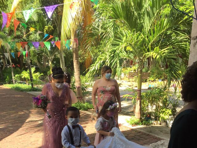 La boda de Rodrigo y Anahis  en Teya, Yucatán 5