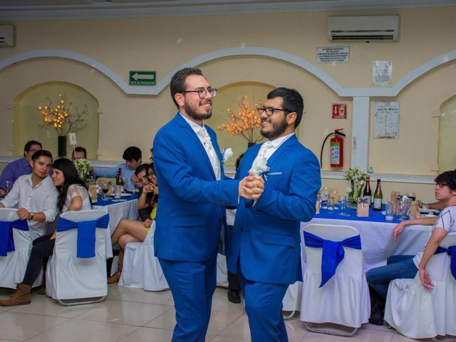 La boda de Oscar y Lalo en Iztacalco, Ciudad de México 21