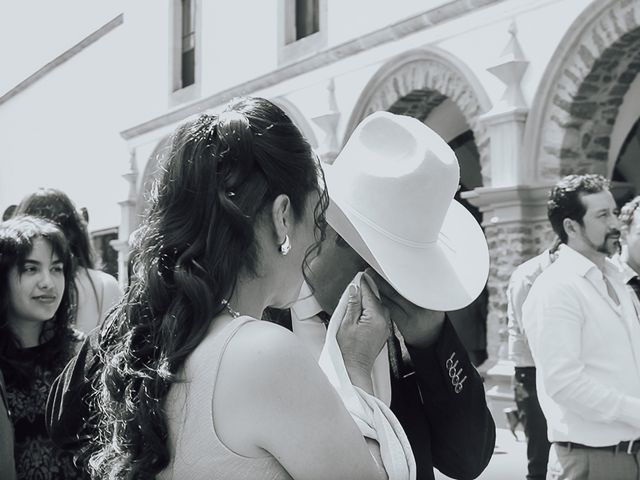 La boda de Alfonso y Rose en Hidalgo, Michoacán 17