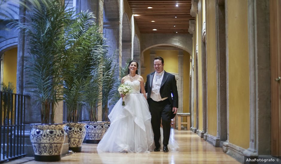 La boda de Íñigo y Paola en Centro, Ciudad de México