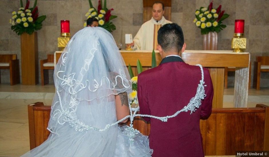 La boda de Aaron y Angélica en Nezahualcóyotl, Estado México