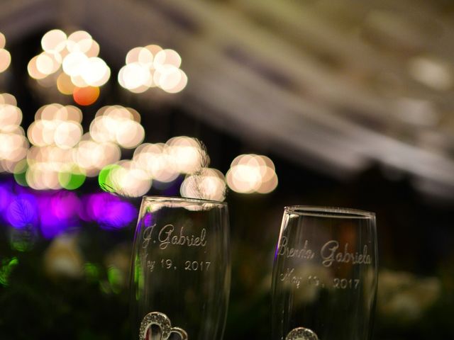 La boda de Gabriel y Brenda en Torreón, Coahuila 23