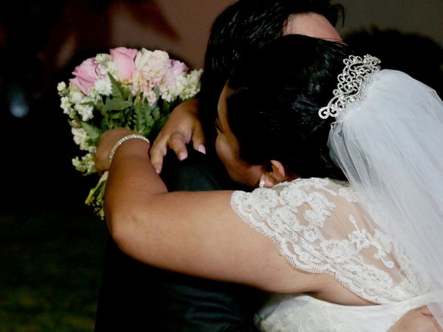 La boda de Alonso y Lupita en Mérida, Yucatán 4