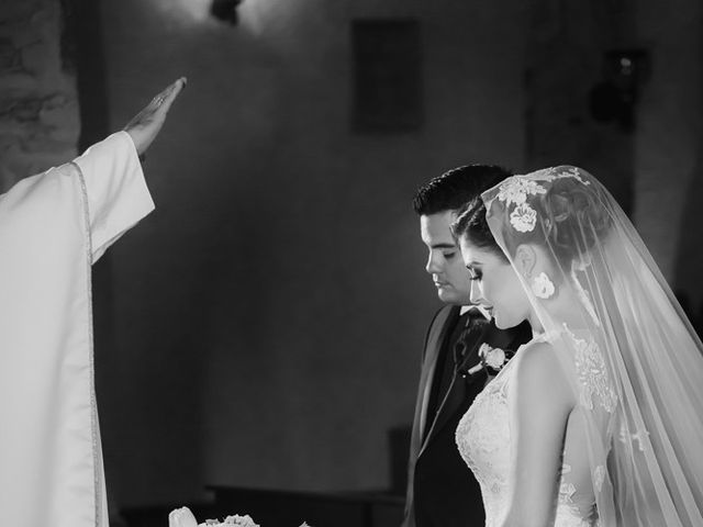 La boda de Carlos y Ivette en Hermosillo, Sonora 16