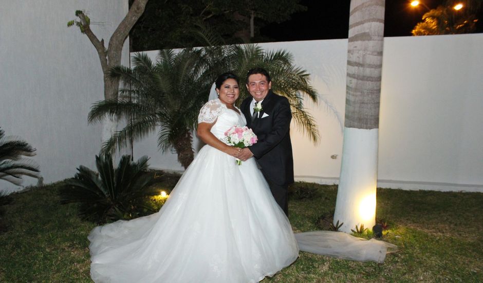La boda de Alonso y Lupita en Mérida, Yucatán