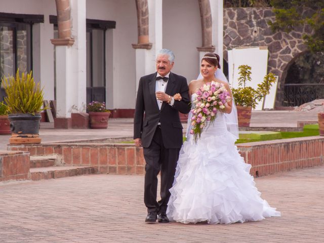 La boda de Fernando y Vania en Ixtapaluca, Estado México 14