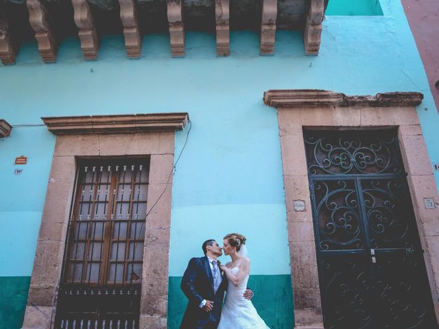 La boda de Aaron y Lydia en Guanajuato, Guanajuato 29