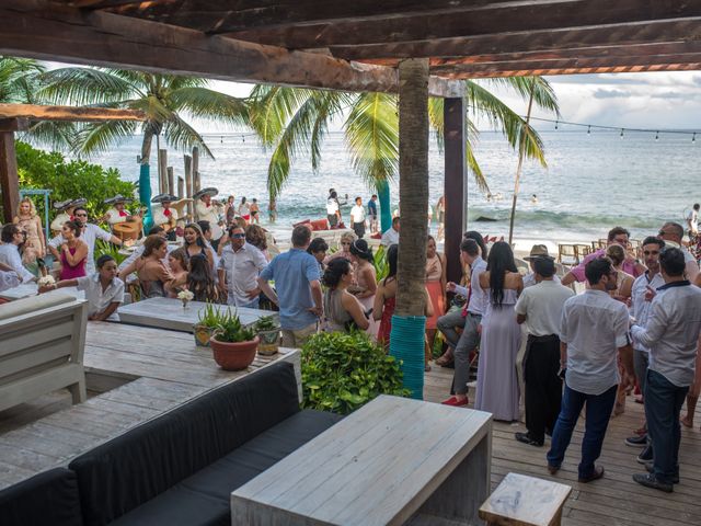 La boda de Hector y Lisa en Playa del Carmen, Quintana Roo 43