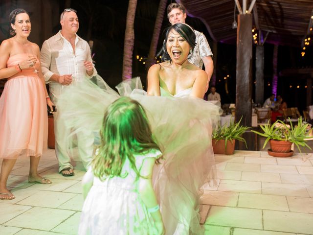 La boda de Hector y Lisa en Playa del Carmen, Quintana Roo 67