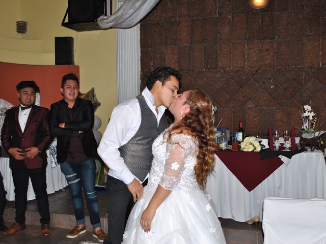 La boda de Irvin  y Ivonne  en Nezahualcóyotl, Estado México 21