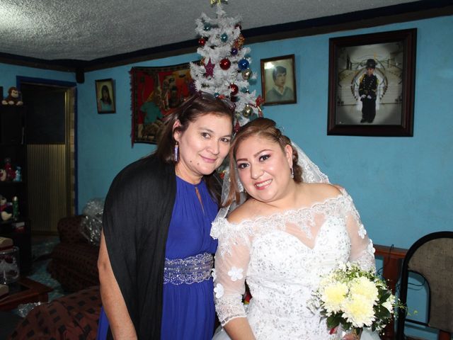 La boda de Irvin  y Ivonne  en Nezahualcóyotl, Estado México 26