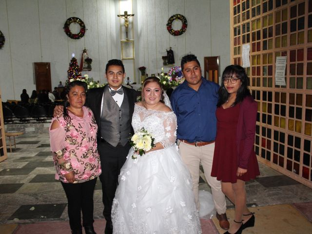 La boda de Irvin  y Ivonne  en Nezahualcóyotl, Estado México 34