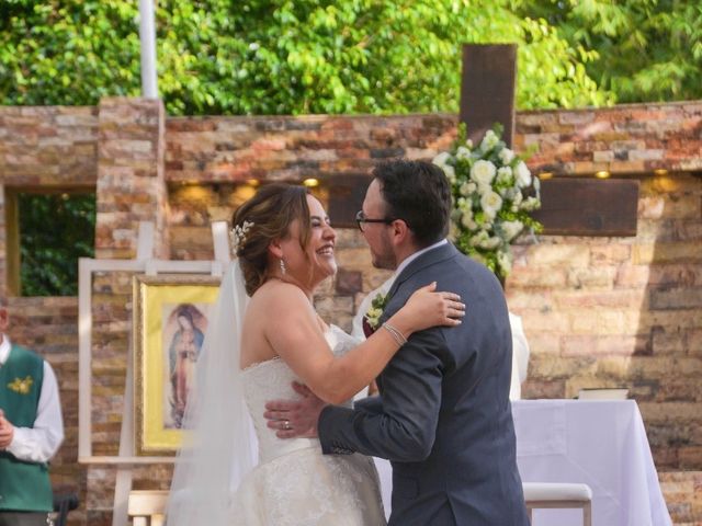 La boda de Juan Carlos  y Karla  en Xochitepec, Morelos 11