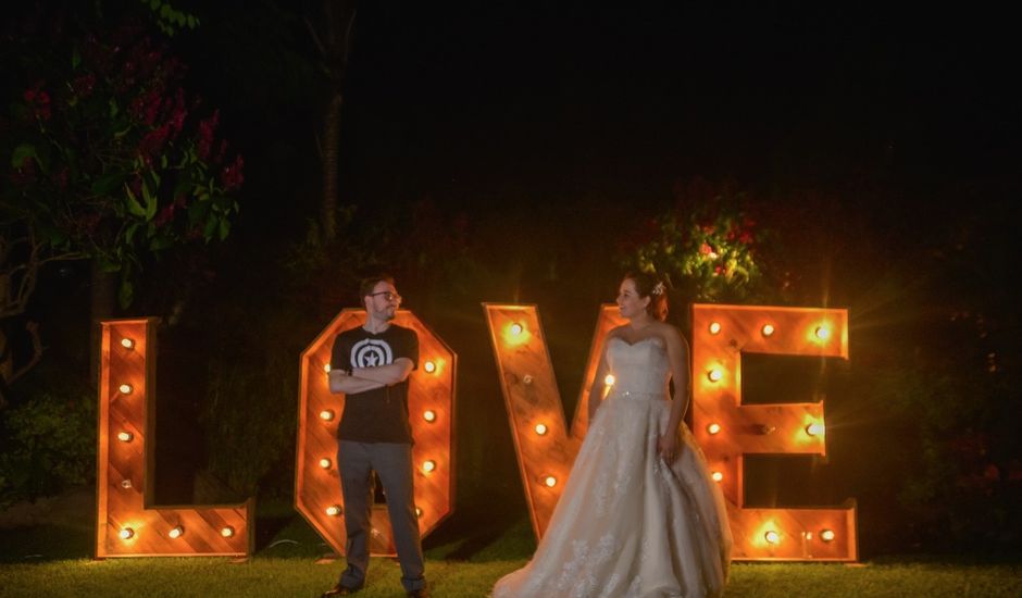 La boda de Juan Carlos  y Karla  en Xochitepec, Morelos