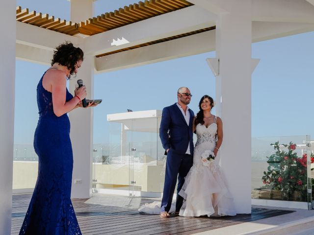 La boda de Arturo y Megan en Bahía de Banderas, Nayarit 30