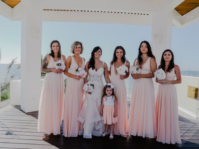 La boda de Arturo y Megan en Bahía de Banderas, Nayarit 49