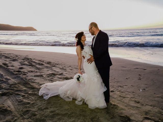 La boda de Arturo y Megan en Bahía de Banderas, Nayarit 55