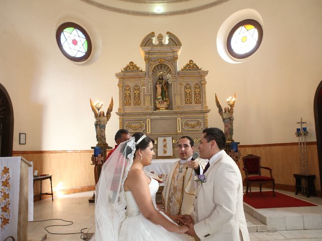 La boda de Juan Carlos y Mary en Lerdo, Durango 37