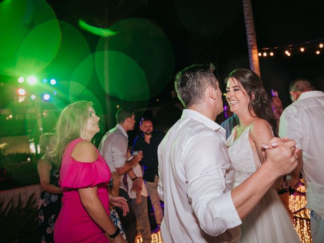 La boda de Colt y Sabrina en Puerto Aventuras, Quintana Roo 89