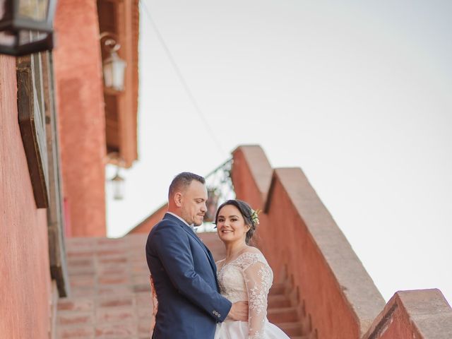 La boda de Giovanni y Alejandra en Hermosillo, Sonora 24