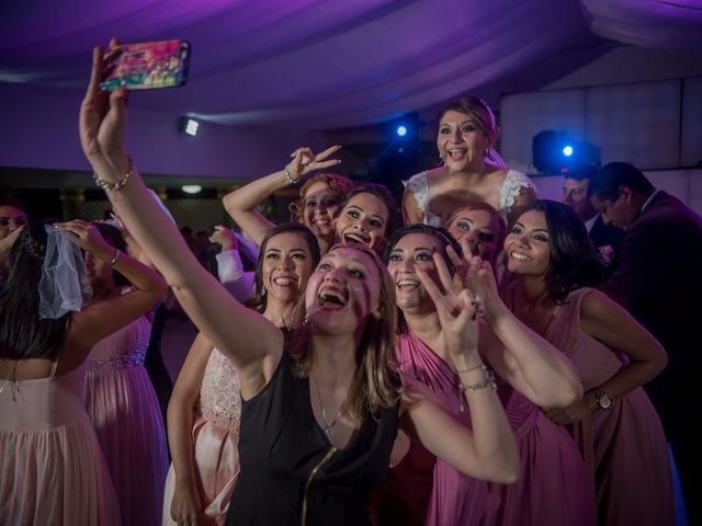 La boda de Emilio y Cynthia en Minatitlán, Veracruz 6