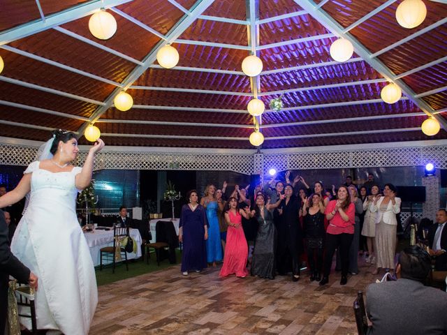 La boda de Cuitláhuac y Carina en Álvaro Obregón, Ciudad de México 44