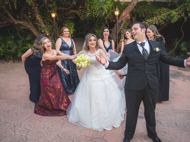 La boda de Alejandro y Lucia en Hermosillo, Sonora 32