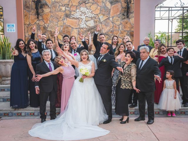 La boda de Alejandro y Lucia en Hermosillo, Sonora 33