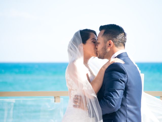 La boda de Rogelio y Cinthia en Cancún, Quintana Roo 27