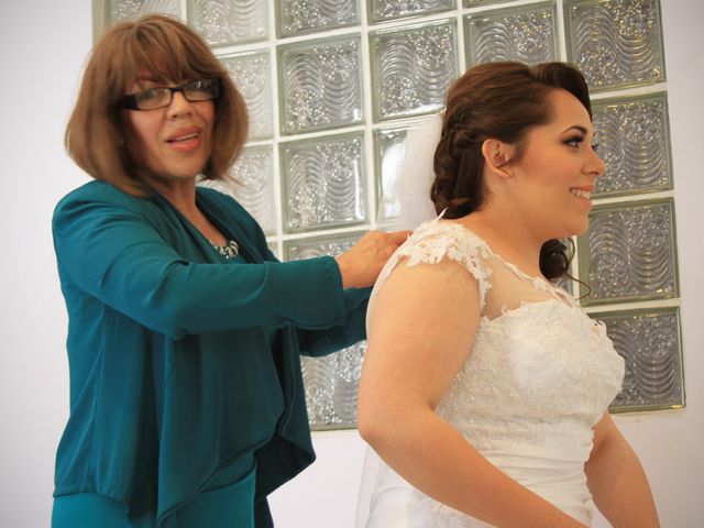 La boda de Jehovani y Melina en Tijuana, Baja California 19