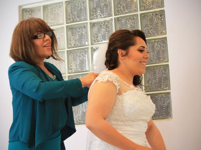 La boda de Jehovani y Melina en Tijuana, Baja California 20