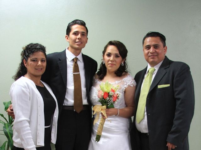 La boda de Jehovani y Melina en Tijuana, Baja California 51