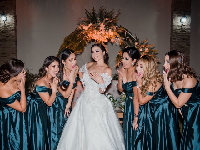 La boda de Luis y Brenda en Mazatlán, Sinaloa 29