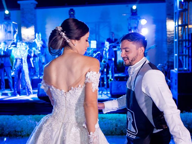 La boda de Luis y Brenda en Mazatlán, Sinaloa 52