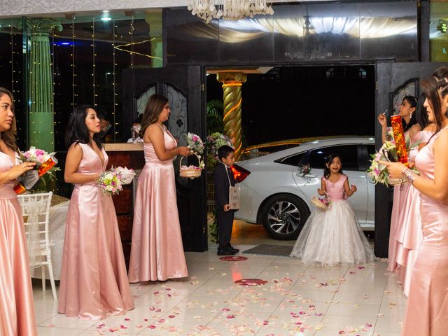 La boda de Lorena y Luis en Tuxtla Chico, Chiapas 31