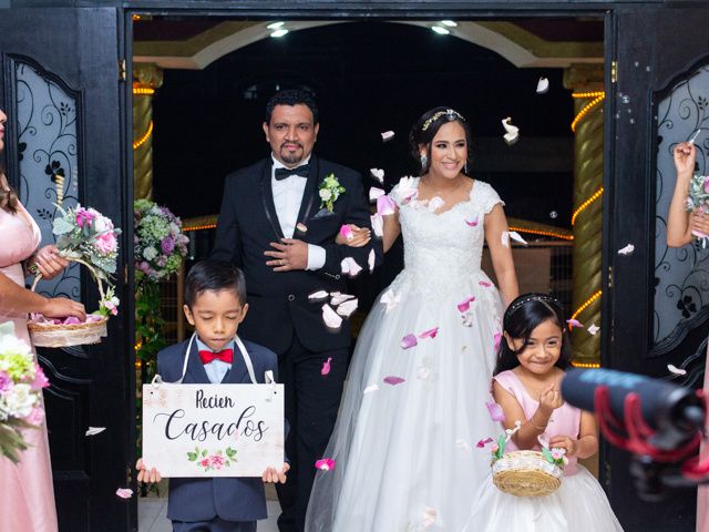 La boda de Lorena y Luis en Tuxtla Chico, Chiapas 34