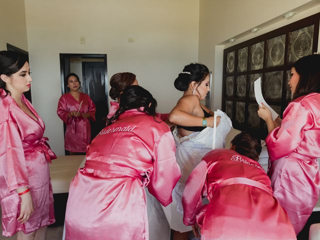 La boda de Orlando y Thania en Bahía de Banderas, Nayarit 20