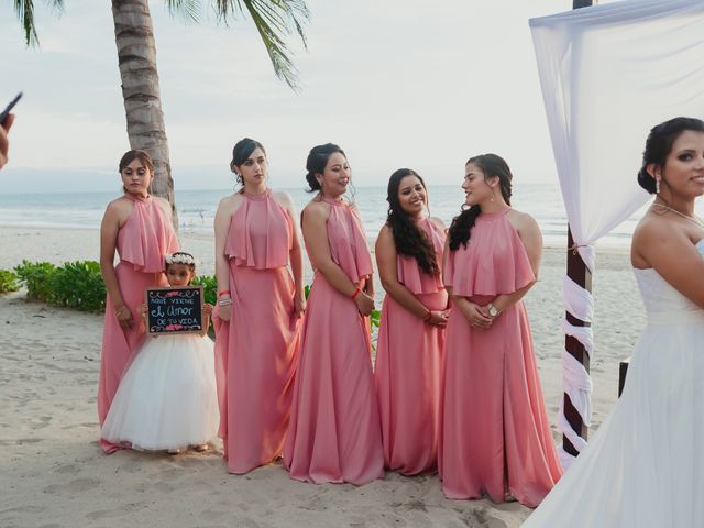 La boda de Orlando y Thania en Bahía de Banderas, Nayarit 67