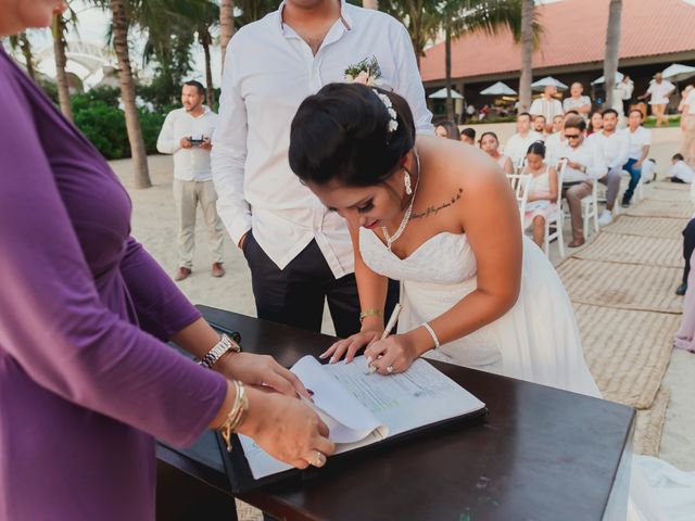 La boda de Orlando y Thania en Bahía de Banderas, Nayarit 72