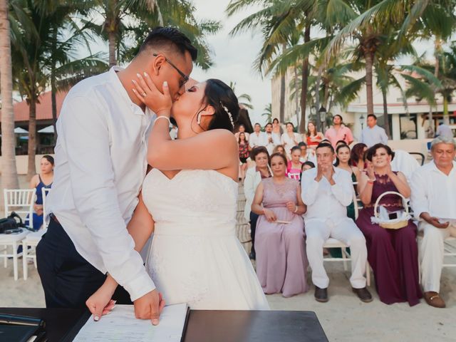 La boda de Orlando y Thania en Bahía de Banderas, Nayarit 76