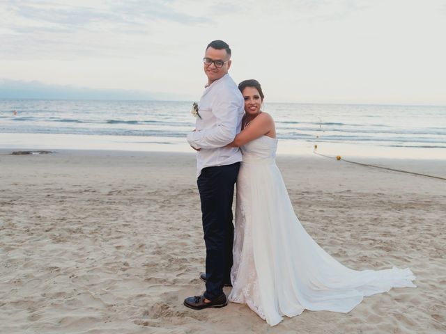 La boda de Orlando y Thania en Bahía de Banderas, Nayarit 83