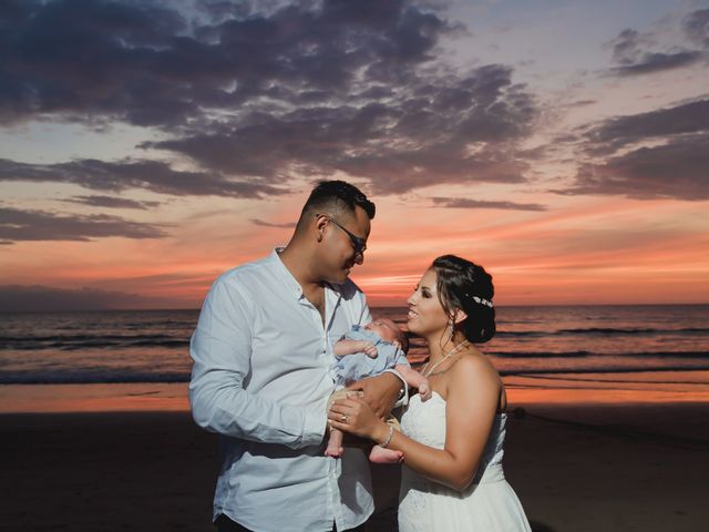 La boda de Orlando y Thania en Bahía de Banderas, Nayarit 91