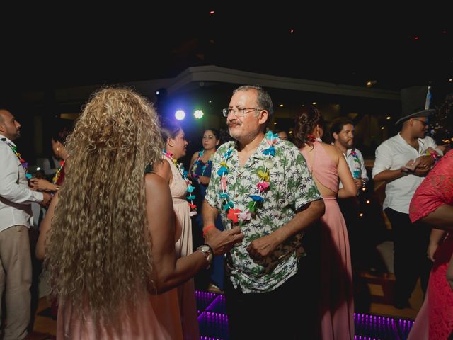 La boda de Orlando y Thania en Bahía de Banderas, Nayarit 97