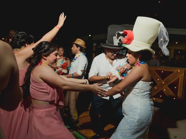 La boda de Orlando y Thania en Bahía de Banderas, Nayarit 99