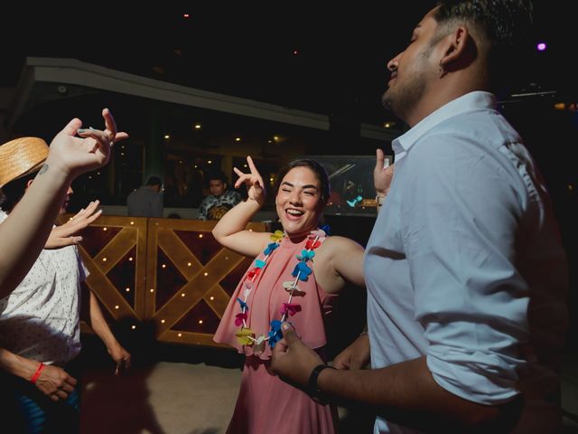 La boda de Orlando y Thania en Bahía de Banderas, Nayarit 103