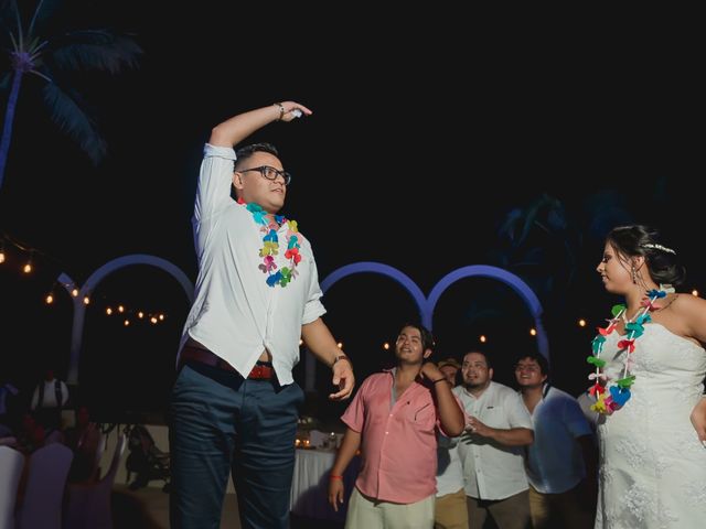 La boda de Orlando y Thania en Bahía de Banderas, Nayarit 107