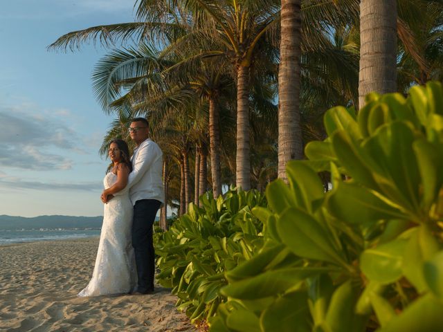 La boda de Orlando y Thania en Bahía de Banderas, Nayarit 133