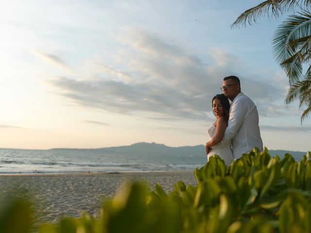 La boda de Orlando y Thania en Bahía de Banderas, Nayarit 135